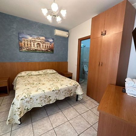 Sofia Holiday Home Roma Esterno foto