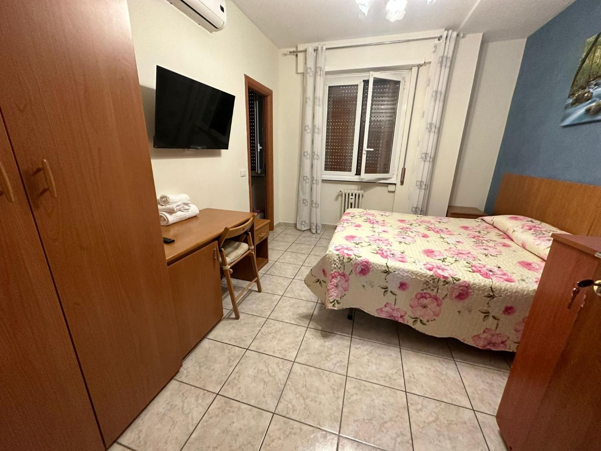 Sofia Holiday Home Roma Esterno foto